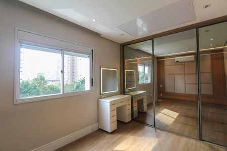 Apartamento à venda com 98m², 3 quartos e 2 vagas Apartamento à venda com 98m², 3 quartos e 2 vagasSuite