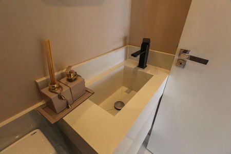 Apartamento à venda com 98m², 3 quartos e 2 vagas Apartamento à venda com 98m², 3 quartos e 2 vagasLavabo