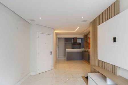 Apartamento à venda com 98m², 3 quartos e 2 vagas Apartamento à venda com 98m², 3 quartos e 2 vagasSala