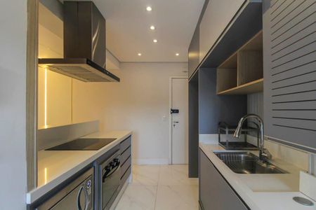 Apartamento à venda com 98m², 3 quartos e 2 vagas Apartamento à venda com 98m², 3 quartos e 2 vagasCozinha