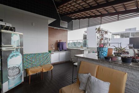 Apartamento à venda com 170m², 3 quartos e 3 vagasCobertura