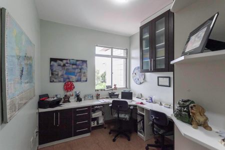 Apartamento à venda com 170m², 3 quartos e 3 vagasQuarto 1