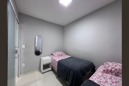 Apartamento à venda com 45m², 2 quartos e 1 vagaQuarto 2