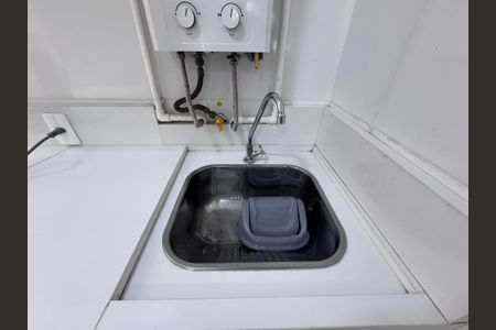 Apartamento à venda com 45m², 2 quartos e 1 vagaCozinha e Área de Serviço