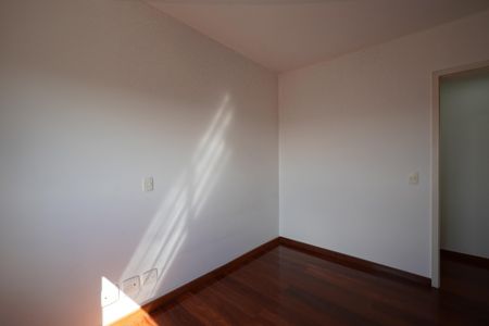 Apartamento à venda com 125m², 3 quartos e 2 vagasQuarto 2