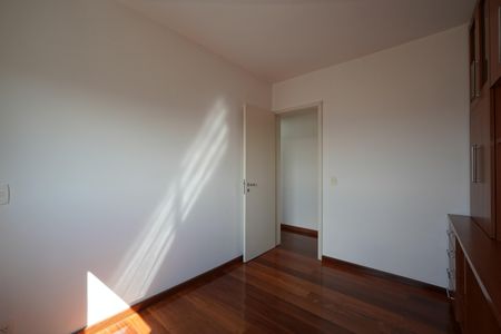 Apartamento à venda com 125m², 3 quartos e 2 vagasQuarto 1