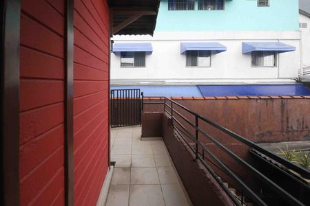 Casa para alugar com 49m², 2 quartos e sem vaga Casa para alugar com 49m², 2 quartos e sem vagaVaranda