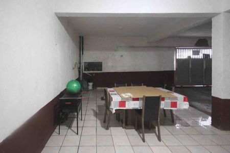 Casa para alugar com 49m², 2 quartos e sem vaga Casa para alugar com 49m², 2 quartos e sem vagaGaragem