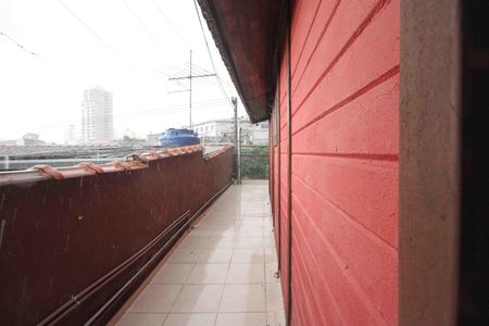 Casa para alugar com 49m², 2 quartos e sem vaga Casa para alugar com 49m², 2 quartos e sem vagaVaranda