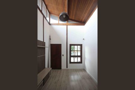 Casa para alugar com 49m², 2 quartos e sem vaga Casa para alugar com 49m², 2 quartos e sem vagaSala