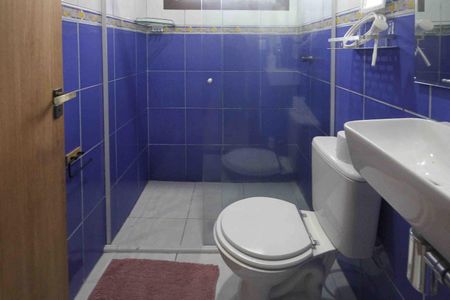 Casa para alugar com 49m², 2 quartos e sem vaga Casa para alugar com 49m², 2 quartos e sem vagaBanheiro social