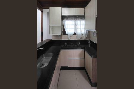 Casa para alugar com 49m², 2 quartos e sem vaga Casa para alugar com 49m², 2 quartos e sem vagaCozinha