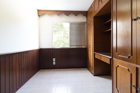Apartamento à venda com 86m², 2 quartos e 1 vagaQuarto 2