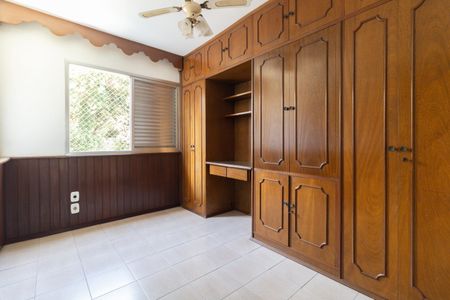 Apartamento à venda com 86m², 2 quartos e 1 vagaQuarto 2