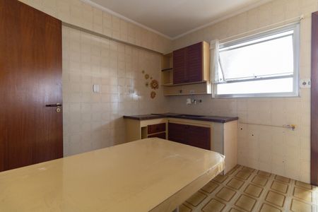 Apartamento à venda com 86m², 2 quartos e 1 vagaCozinha 