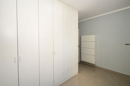 Apartamento para alugar com 73m², 3 quartos e 1 vagaQuarto 2