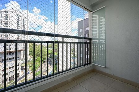 Apartamento para alugar com 73m², 3 quartos e 1 vagaVaranda