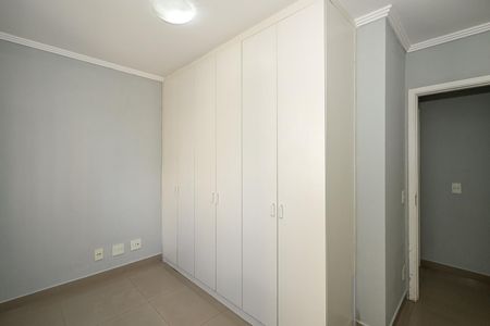 Apartamento para alugar com 73m², 3 quartos e 1 vagaQuarto 2