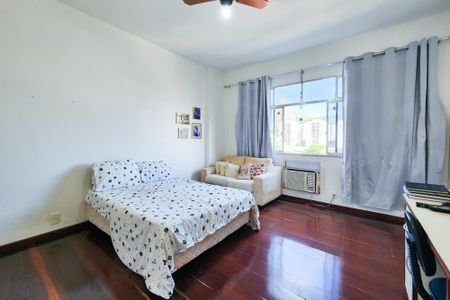 Apartamento à venda com 111m², 3 quartos e 1 vagaQuarto 2