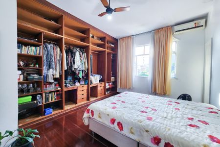 Apartamento à venda com 111m², 3 quartos e 1 vagaSuíte 