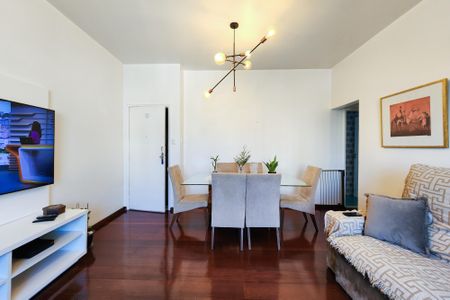 Apartamento à venda com 111m², 3 quartos e 1 vagaSala 