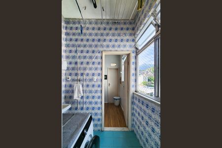 Apartamento à venda com 111m², 3 quartos e 1 vagaÁrea de Serviço 