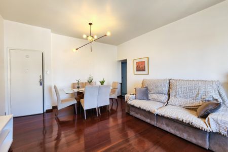 Apartamento à venda com 111m², 3 quartos e 1 vagaSala 