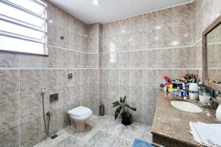 Apartamento à venda com 111m², 3 quartos e 1 vagaBanheiro Social 