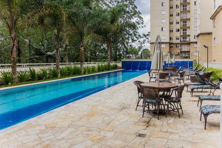 Apartamento à venda com 70m², 3 quartos e 1 vagaÁrea comum - Piscina