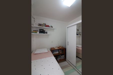 Apartamento à venda com 70m², 3 quartos e 1 vagaQuarto 2