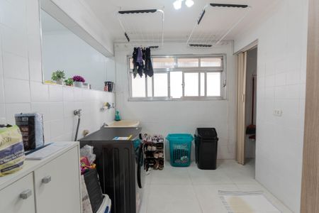 Apartamento à venda com 105m², 3 quartos e 1 vagaÁrea de Serviço