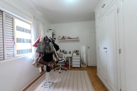 Apartamento à venda com 105m², 3 quartos e 1 vagaQuarto 2