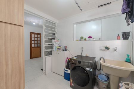 Apartamento à venda com 105m², 3 quartos e 1 vagaÁrea de Serviço