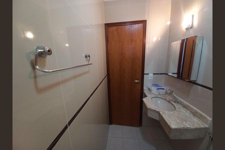 Casa para alugar com 116m², 3 quartos e 2 vagas Casa para alugar com 116m², 3 quartos e 2 vagasBanheiro da Suíte