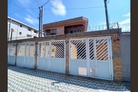 Fachada de casa para alugar com 3 quartos, 116m² em Vila Valenca, São Vicente
