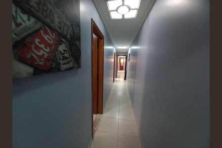 Casa para alugar com 116m², 3 quartos e 2 vagas Casa para alugar com 116m², 3 quartos e 2 vagasCorredor