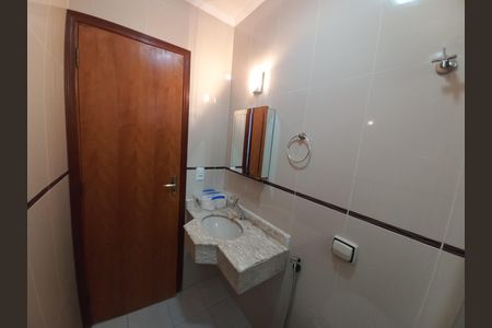 Casa para alugar com 116m², 3 quartos e 2 vagas Casa para alugar com 116m², 3 quartos e 2 vagasBanheiro da Suíte