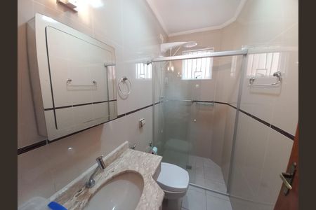Casa para alugar com 116m², 3 quartos e 2 vagas Casa para alugar com 116m², 3 quartos e 2 vagasBanheiro da Suíte
