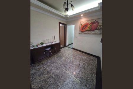 Casa à venda com 360m², 3 quartos e 6 vagas Casa à venda com 360m², 3 quartos e 6 vagasFoto 06