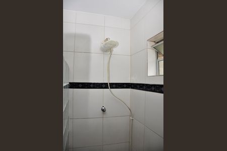 Casa para alugar com 100m², 3 quartos e 1 vaga Casa para alugar com 100m², 3 quartos e 1 vagaDetalhe - Banheiro Social