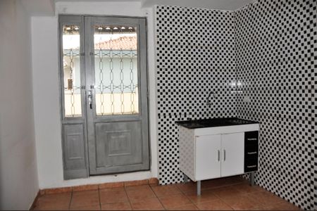 Casa para alugar com 100m², 3 quartos e 1 vaga Casa para alugar com 100m², 3 quartos e 1 vagaDetalhe - Cozinha