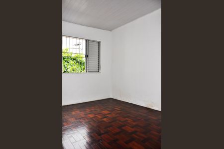 Casa para alugar com 100m², 3 quartos e 1 vaga Casa para alugar com 100m², 3 quartos e 1 vagaDetalhe - Quarto 01