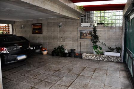 Casa para alugar com 100m², 3 quartos e 1 vaga Casa para alugar com 100m², 3 quartos e 1 vagaGaragem