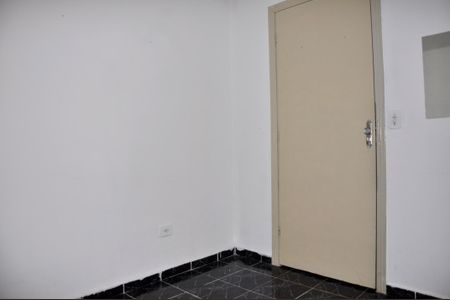 Casa para alugar com 100m², 3 quartos e 1 vaga Casa para alugar com 100m², 3 quartos e 1 vagaDetalhe - Quarto 02