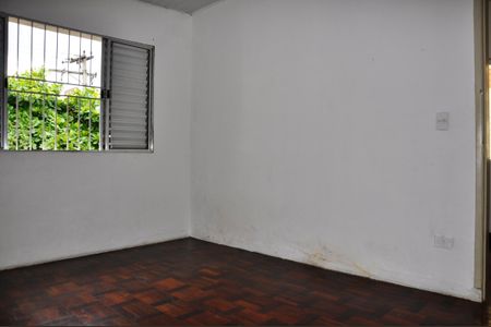 Casa para alugar com 100m², 3 quartos e 1 vaga Casa para alugar com 100m², 3 quartos e 1 vagaDetalhe - Quarto 01
