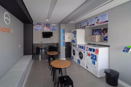 Apartamento para alugar com 34m², 2 quartos e sem vaga Apartamento para alugar com 34m², 2 quartos e sem vagaLavanderia