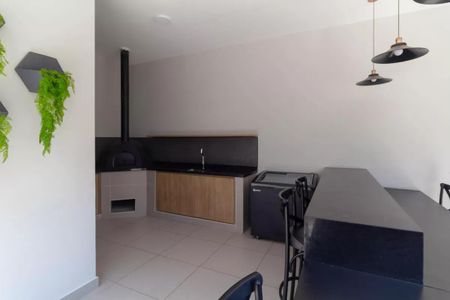 Apartamento para alugar com 34m², 2 quartos e sem vaga Apartamento para alugar com 34m², 2 quartos e sem vagaÁrea comum - Churrasqueira