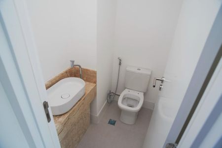 Apartamento à venda com 75m², 2 quartos e 2 vagasBanheiro Suíte Principal