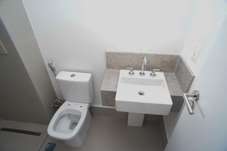 Apartamento à venda com 75m², 2 quartos e 2 vagasBanheiro Suíte