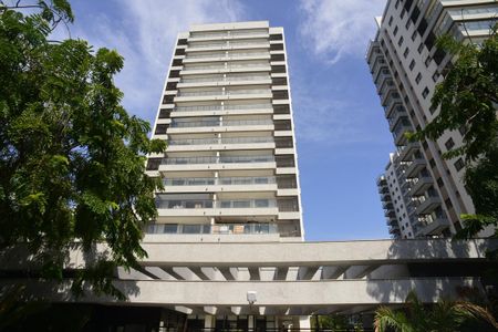 Apartamento à venda com 75m², 2 quartos e 2 vagasFachada